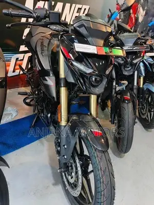 Bajaj Pulsar N160 Premium 2026