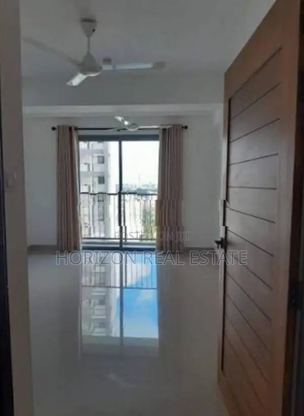 Two bedroom Unfurnished apartment for rent in oval view Colombo 8