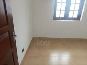 second floor 2BR house for rent in kalubowila near grand masjidh