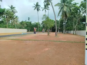 බොකුන්දර හන්දියට ආසන්නව බිම් කොටස් විකිණීමට