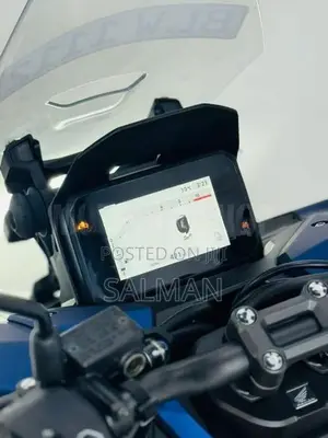 Honda ADV 160 RoadSync 2026