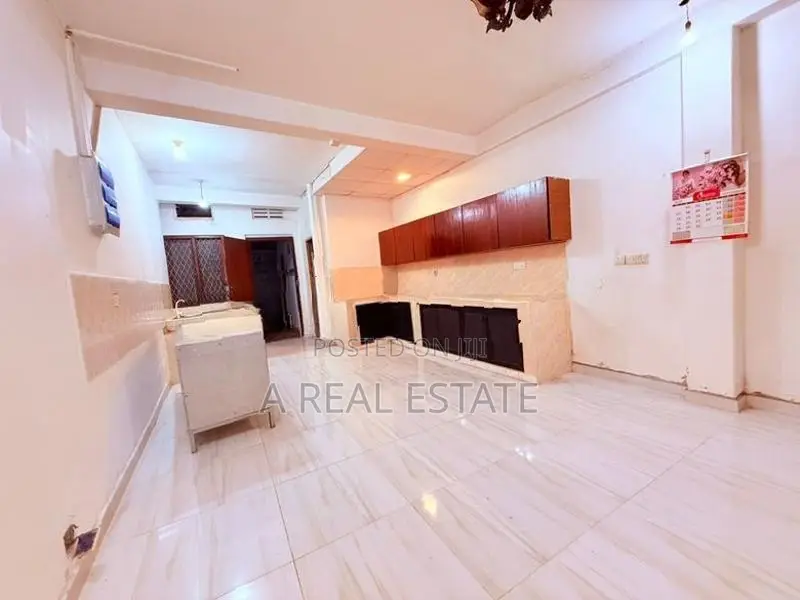 Ground Floor 2 Bedroom House Available For Rent In Dehiwala