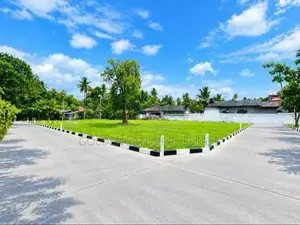 Udugampola නගරයෙන් සුපිරි ඉඩම් කොටස් විකිණීමට