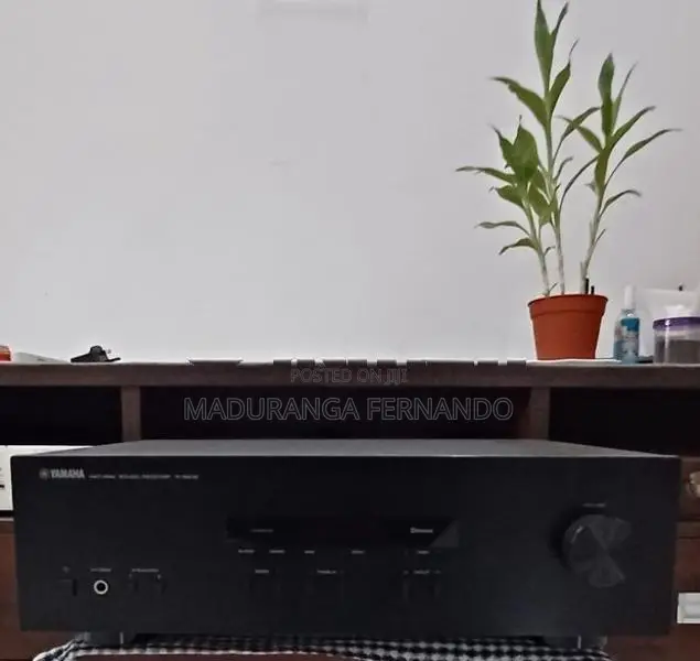 YAMAHA Amplifier R-S202