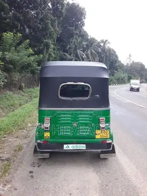 Bajaj RE 4 Stroke 2014