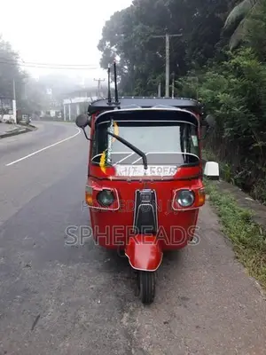 Bajaj RE 4 Stroke 2011