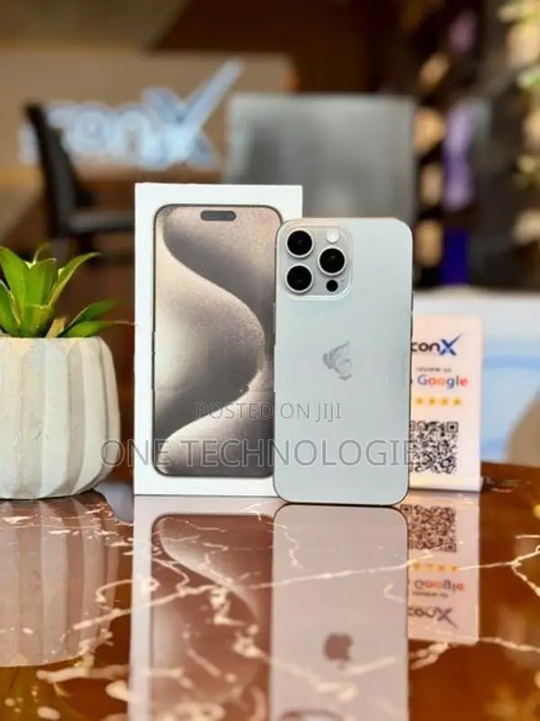 Apple iPhone 15 Pro Max 256GB (Used)