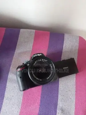 Nikon D5200 Dslr Camera