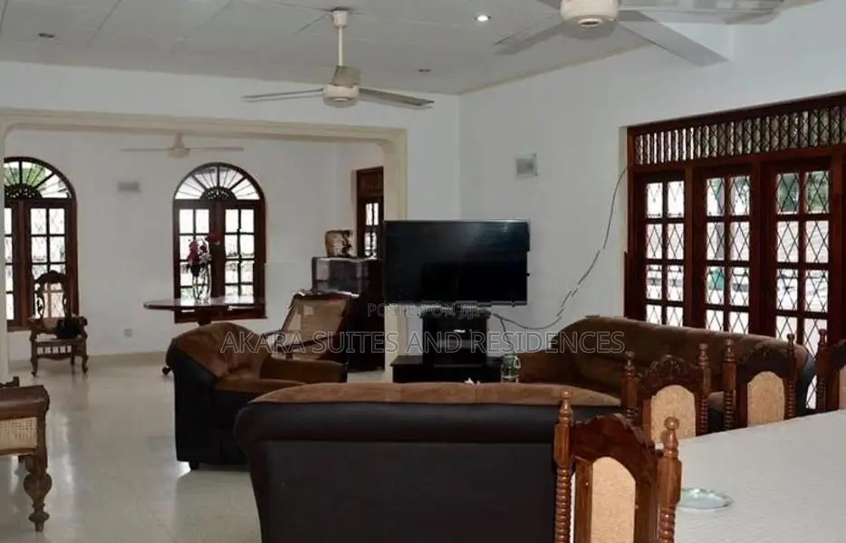 Maharagama 22.5 Perches - Unfurnished House for Sale HL55600