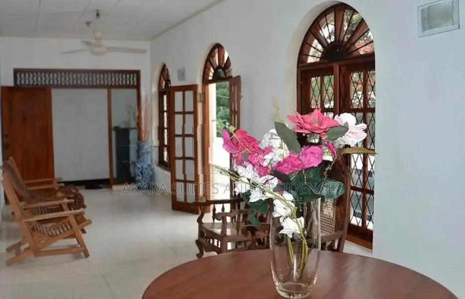 Maharagama 22.5 Perches - Unfurnished House for Sale HL55600