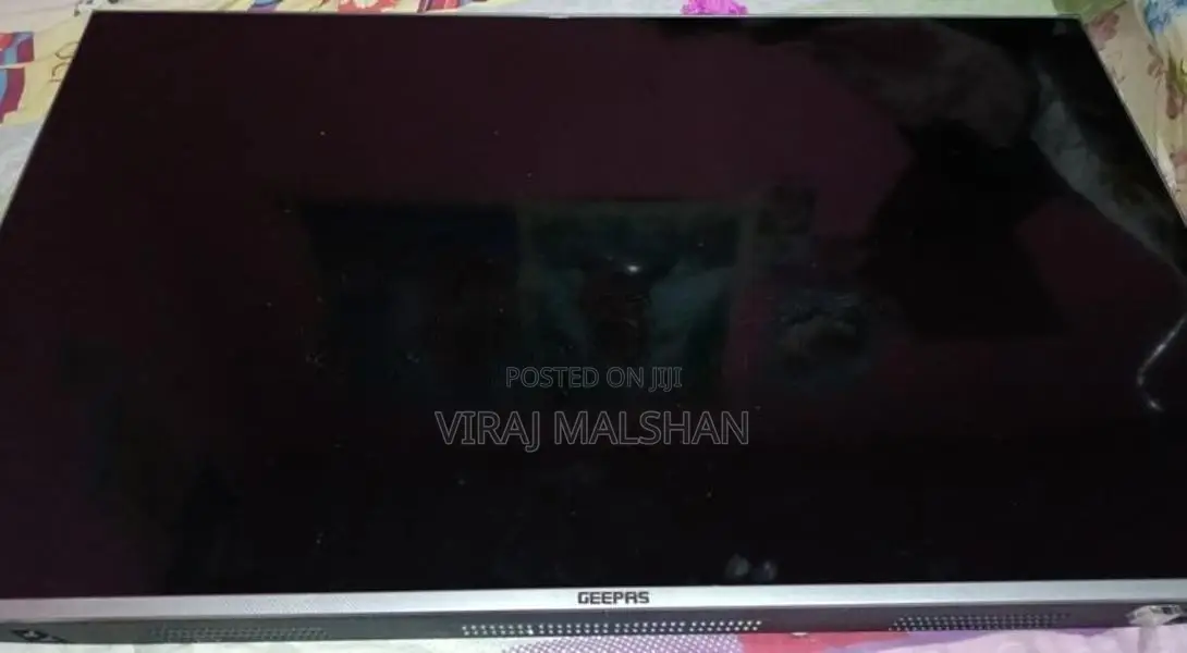 Geepas 50" FHD LED TV