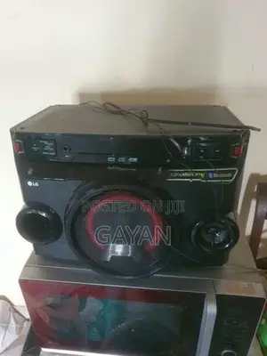 LG Bluetooth Speaker