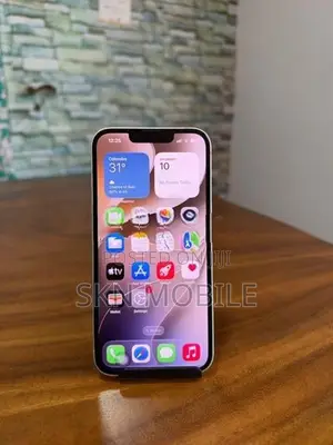 Apple iPhone 13 128GB (Used)