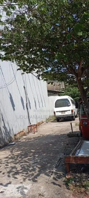4 Stories Building for Rent Moratuwa
