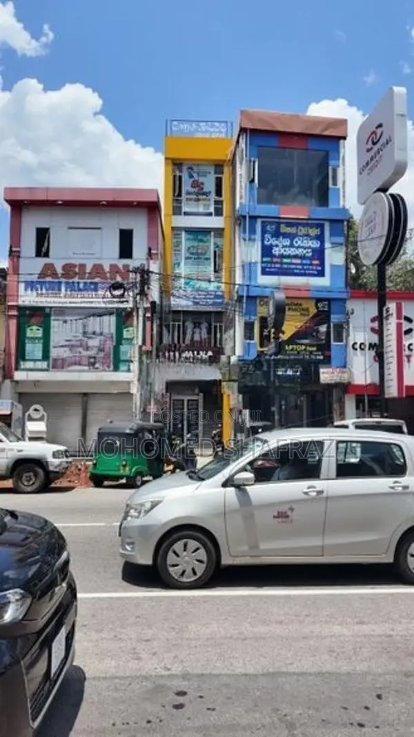 Commercial Building for Sale in Kurunegala Town