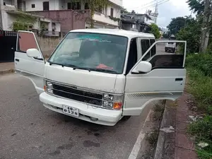 Toyota Hiace 1983