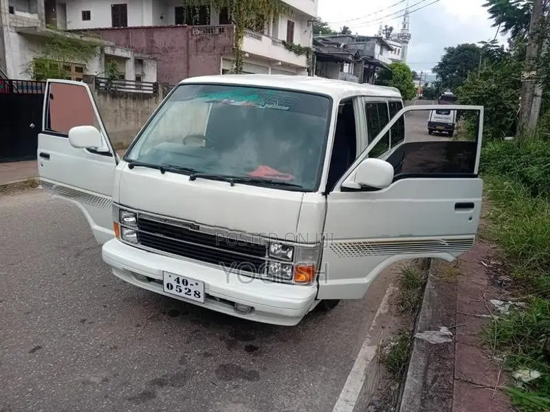 Toyota Hiace 1983