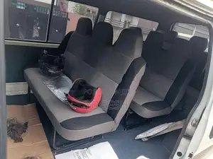 Toyota Hiace 1983
