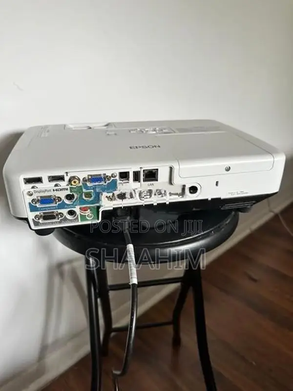 Epson PowerLite 1960 Projector