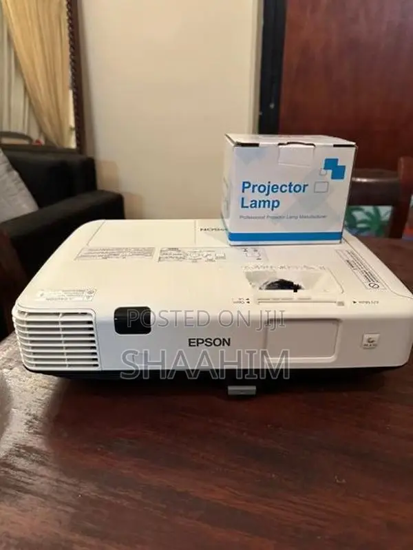 Epson PowerLite 1960 Projector