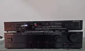 Pioneer Amplifier With Tuner