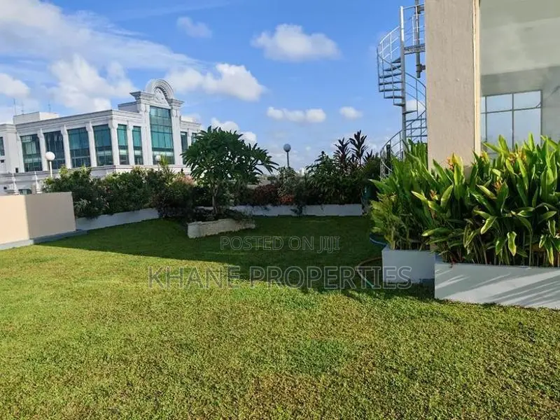 3 Bedrooms Apartment for sale Colombo