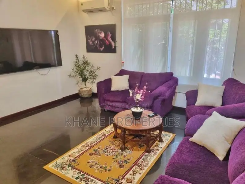 Beautifully Furnished 3 Bedroom Upstairs House for Rent | Nawala