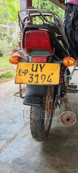 Bajaj CT100 2009
