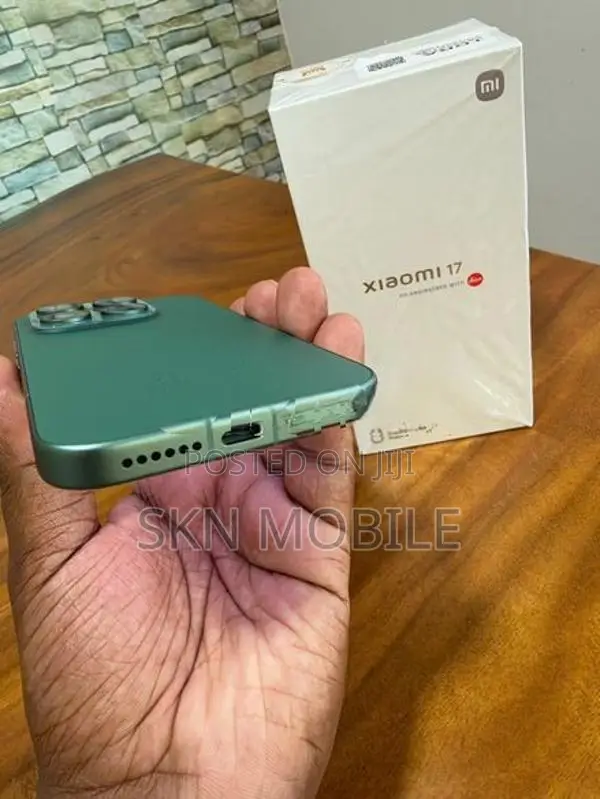Xiaomi 17 12GB 512GB (Used)