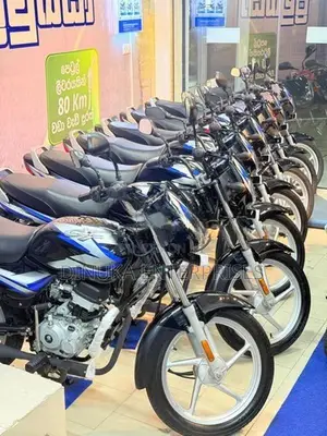 Bajaj CT100 Es 2026