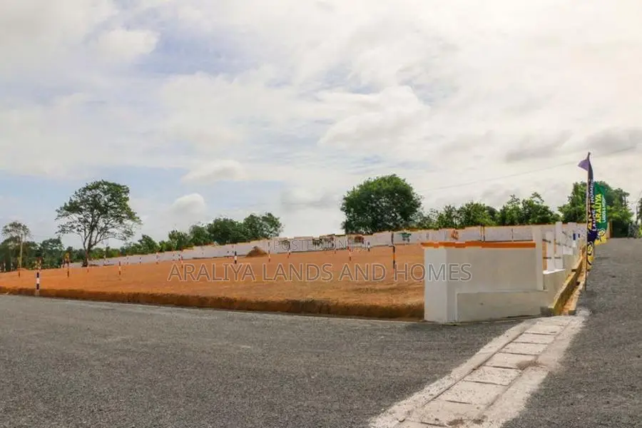 Lands for Sale in Kesbewa - Kindelpitiya