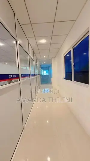 Commercial building 3rd floor Mount lavinia
