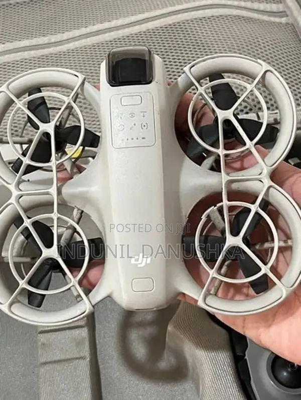DJI NEO Fly More Combo