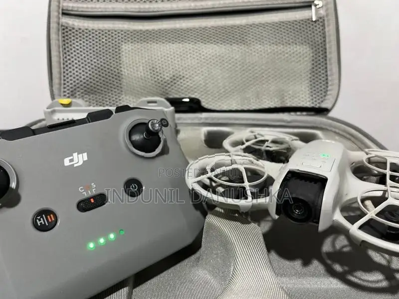 DJI NEO Fly More Combo