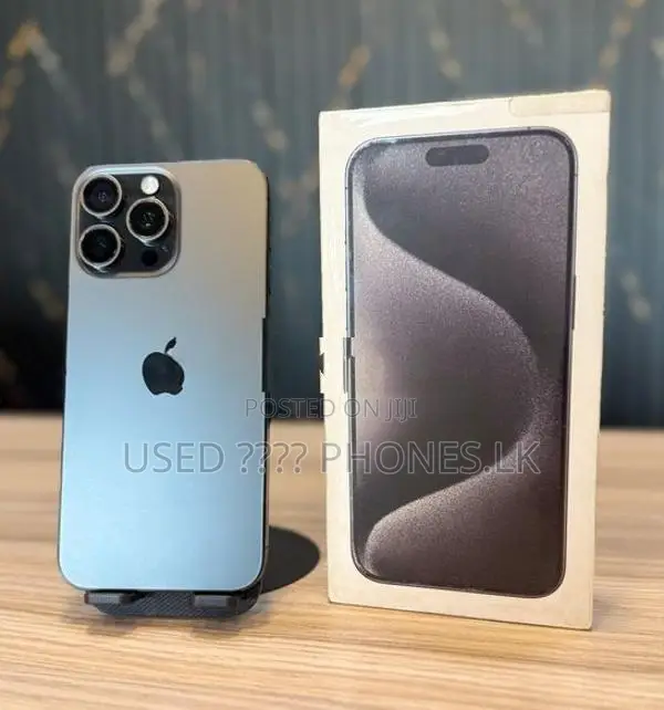 Apple iPhone 15 Pro Max 256GB (Used)