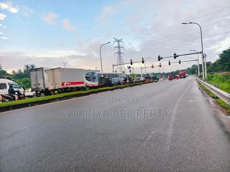 Valuable Land for Sale in Kiribathgoda, Kadawatha