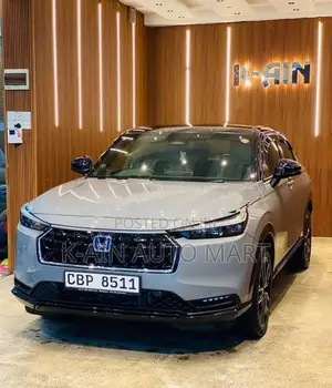Honda Vezel Z PLAY 2024