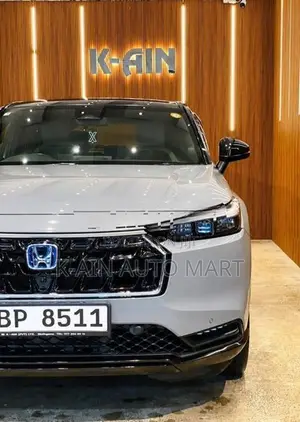 Honda Vezel Z PLAY 2024