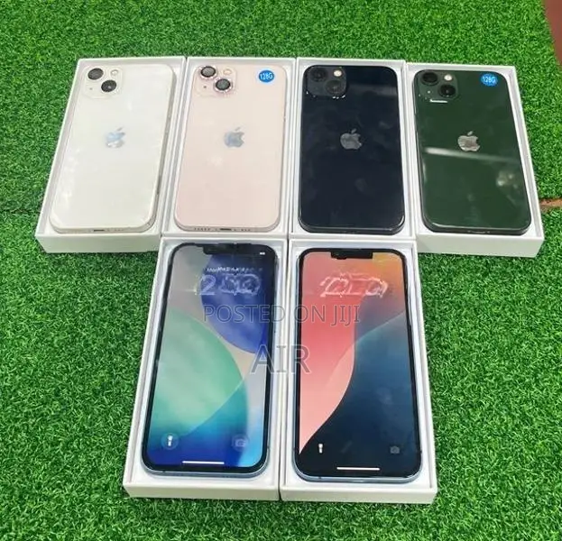 Apple iPhone 13 128GB (Used)