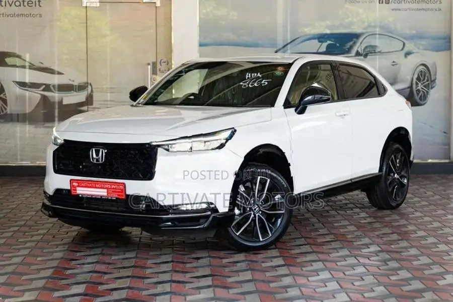 Honda Vezel RS Premium 10Speaker 2026
