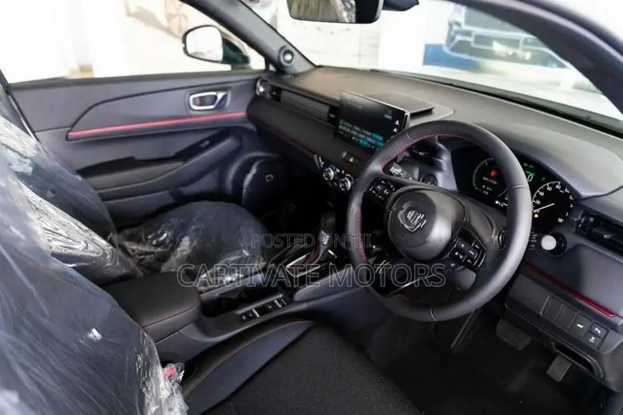 Honda Vezel RS Premium 10Speaker 2026