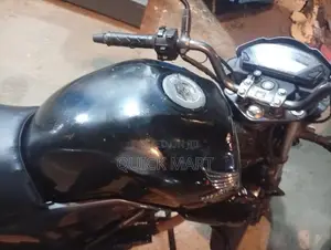Honda CB Trigger 2014