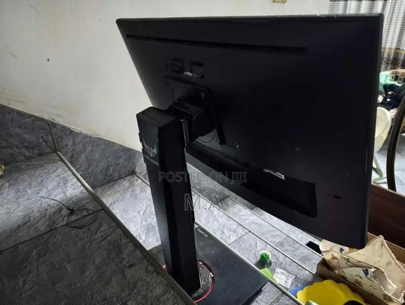 ASUS 24.5 Inch Monitor (Display Issues)