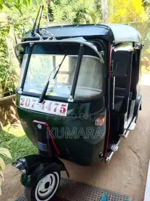Bajaj 2 Stroke 2000 Three Wheel (Used)