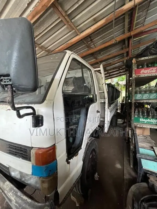 Isuzu Isuzu 1980 Lorry (Used)