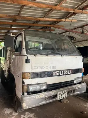 Isuzu Isuzu 1980 Lorry (Used)