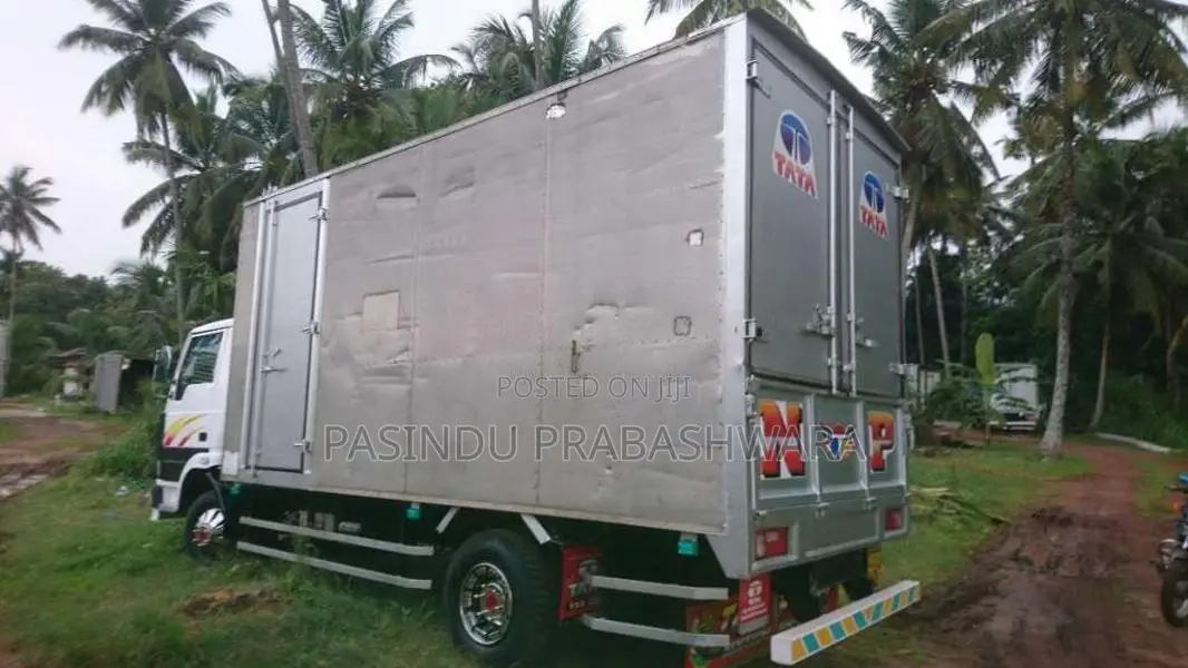 Tata 713 2011 Lorry (Used)