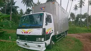 Tata 713 2011 Lorry (Used)