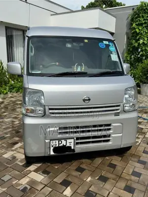 Nissan Clipper 2016 Van (Used)
