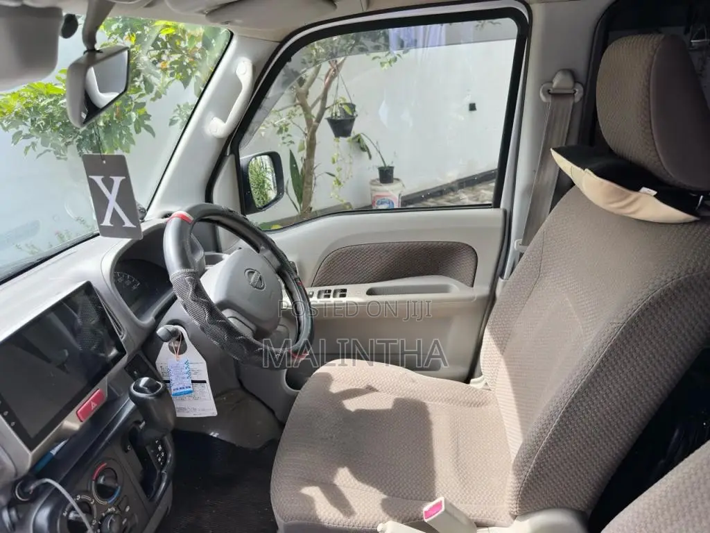 Nissan Clipper 2016 Van (Used)
